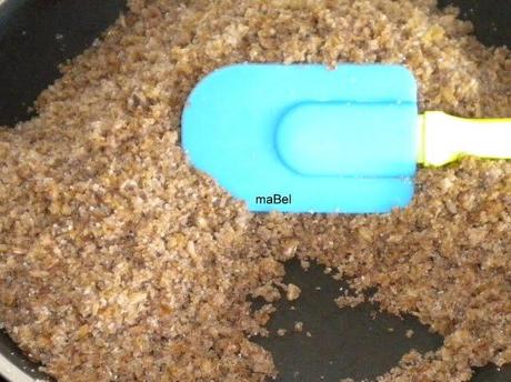 Torta letona de miga de pan