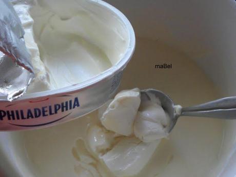 Torta letona de miga de pan