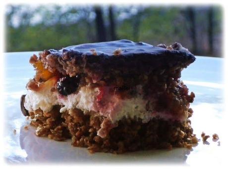 Torta letona de miga de pan