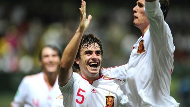 La sub-19 alarga la fiesta del fútbol español