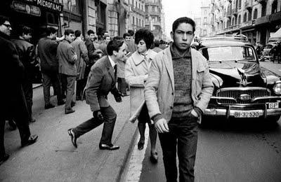 XAVIER MISERACHS, EL TIEMPO EN BLANCO Y NEGRO.