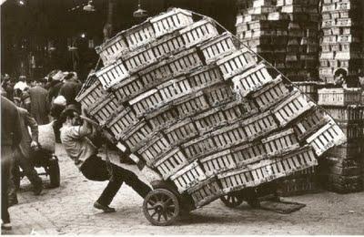 XAVIER MISERACHS, EL TIEMPO EN BLANCO Y NEGRO.