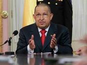 Hugo Chávez aparece cabello