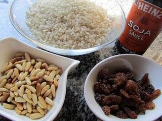 ARROZ CON PASAS Y PIÑONES
