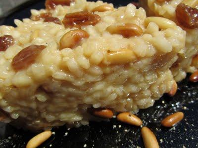 ARROZ CON PASAS Y PIÑONES
