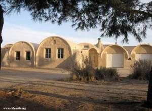 Casa ecológica  Una de las casas levantada en California por el arquitecto Nader Khalili. (Calearth.org)