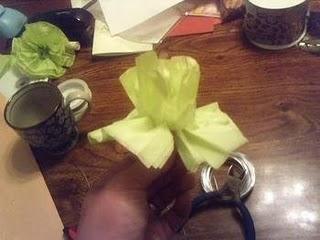 Tutorial: ¿Decoramos con pompones de papel?