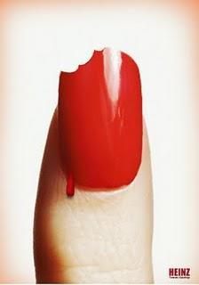 Se busca: Anuncios creativos de laca de uñas