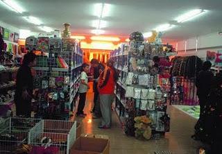 Las Tiendas de los Chinos Las Tiendas de los Chinos