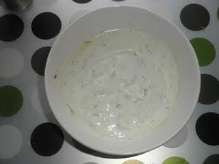 Albóndigas griegas con salsa de yogur