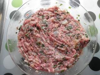 Albóndigas griegas con salsa de yogur