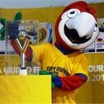 LA SUB 20 Y SUS BANDERAS.