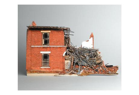 Ofra Lapid – Broken Houses