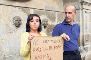 Lourdes Iglesias Rodríguez (Pontevedra, 1999) es estudiante. Esta semana organizó y encabezó la concentración contra los cepos que propietarios sin escrúpulos utilizan para reducir la morbilidad de los caballos salvajes, una protesta que secundaron decenas de pontevedreses. 