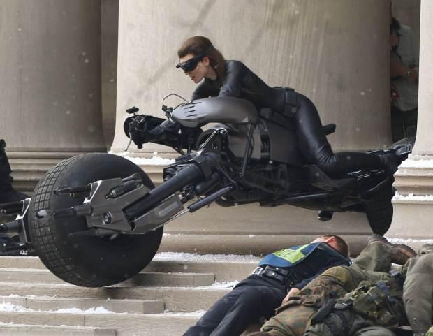 Más fotos de Anne Hathaway como Catwoman en ‘El Caballero Oscuro: La leyenda renace’