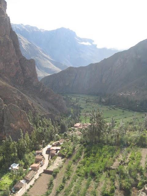 PUMAMARCA, ENIGMA DE PIEDRA