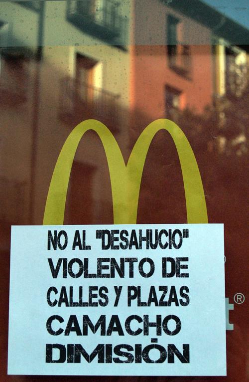 Concentración en Fuente Dorada contra las cargas en Madrid