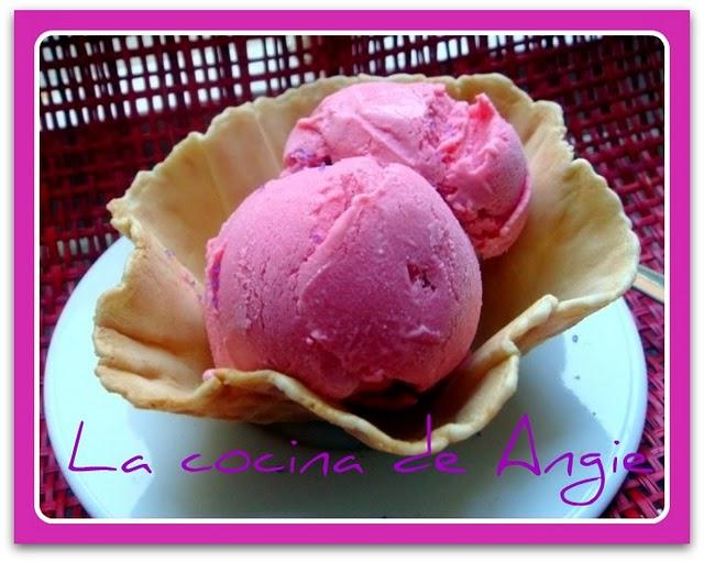 HELADO DE YOGUR Y FRAMBUESA