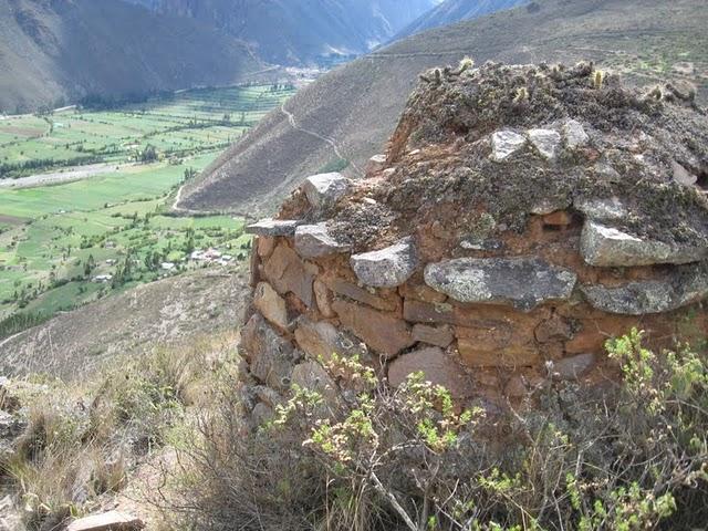 CAMINOS ANCESTRALES III : LAS ENIGMATICAS CANTERAS DE CACHICCATA