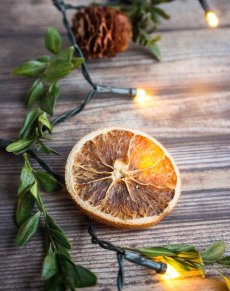 8 Ideas para decorar en Navidad con naranjas secas