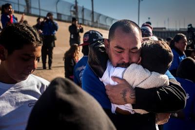Cruzando la línea Cruzando la línea