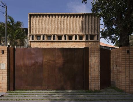 03_casa-marc3ada-e-c2a9-federico-cairoli-low