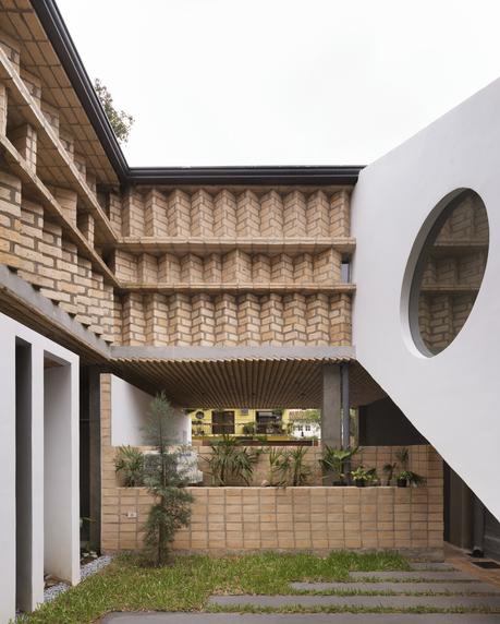 23_casa-marc3ada-e-c2a9-federico-cairoli-low