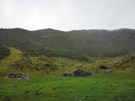 Navariegas y Xiblu (circuito por valle de Refuexo)