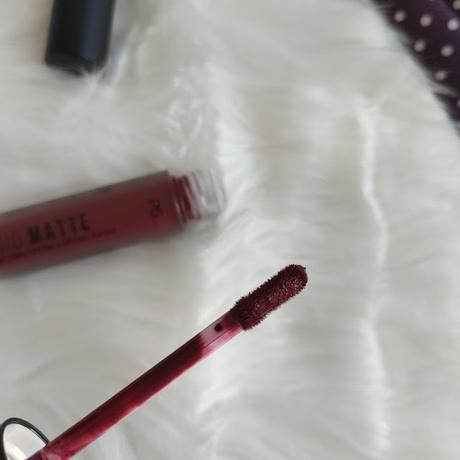 tono wine Labiales fijos de Primark - ¿Pasan la prueba de la mascarilla? 04