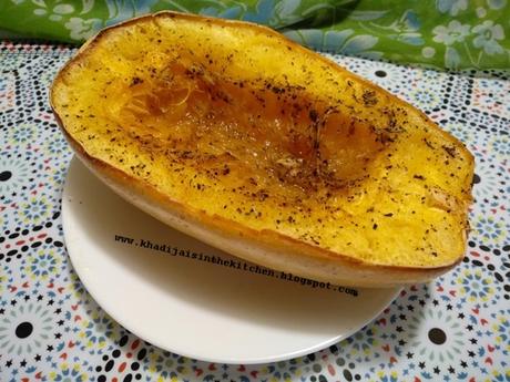 COURGE SPAGHETTI AU FOUR  / ROASTED SPAGHETTI SQUASH  / CALABAZA ESPAGUETI HORNEADA  / سباغيتي القرع المخبوز في الفرن