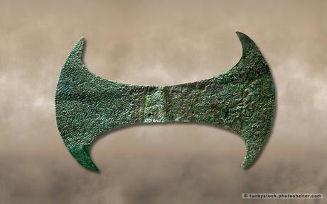 Feminismo, fascismo e historia antigua: Sagaris y Labrys, parte II y final Feminismo, fascismo e historia antigua: Sagaris y Labrys, parte II y final