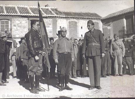 El Portal de Archivos españoles (PARES) Libera miles de Fotografías de la Guerra Civil El Portal de Archivos españoles (PARES) Libera miles de Fotografías de la Guerra Civil