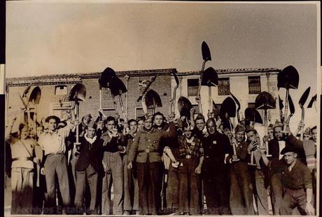 El Portal de Archivos españoles (PARES) Libera miles de Fotografías de la Guerra Civil El Portal de Archivos españoles (PARES) Libera miles de Fotografías de la Guerra Civil