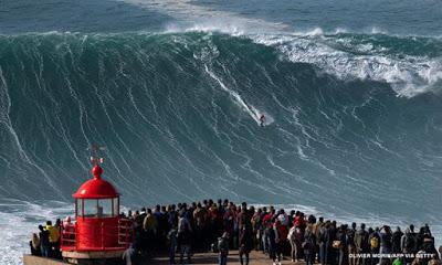 La tercera ola. The third wave. 第三波 La tercera ola. The third wave. 第三波
