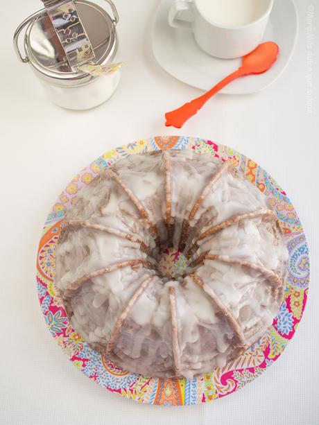 Bundt Cake de calabacín y almendra