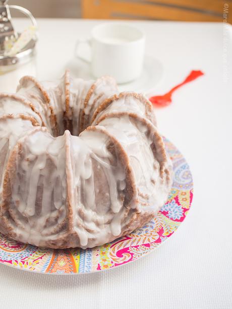 Bundt Cake de calabacín y almendra
