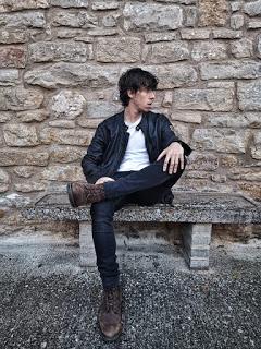 JAVI ROBLES: ADELANTOS 'LAS ÚLTIMAS CARTAS A MANO'