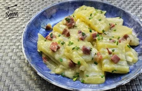 Cardo a la navarra, una receta tradicional del norte de España Cardo a la navarra, una receta tradicional del norte de España