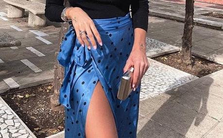 Falda Azul Lunares Zara