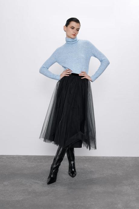 Falda Azul Lunares Zara