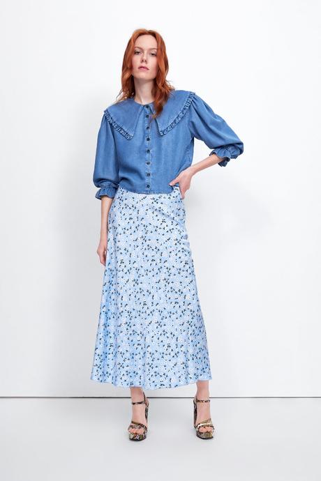 Falda Azul Lunares Zara