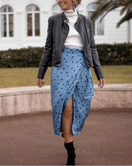 Falda Azul Lunares Zara