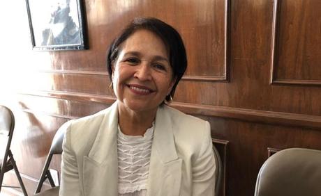 Marcelina Oviedo buscará candidatura la gubernatura por MORENA