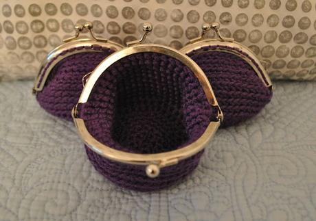 MONEDEROS DE GANCHILLO CON BOQUILLA