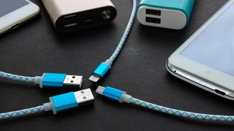 Comprar regalos necesitan baterías y cables