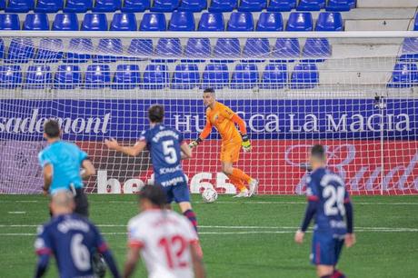 Crónica Huesca 0 - Sevilla FC 1