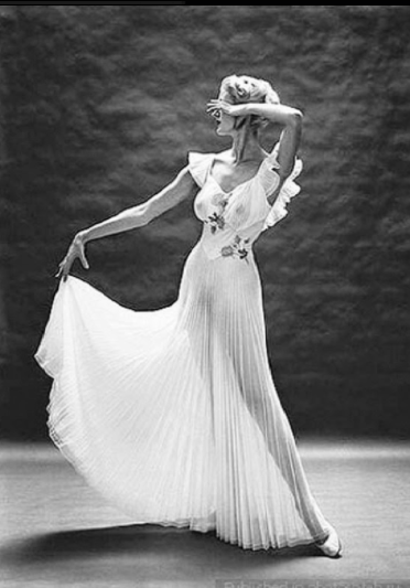 Carmen Dell'Orefice una modelo y bailarina de leyenda
