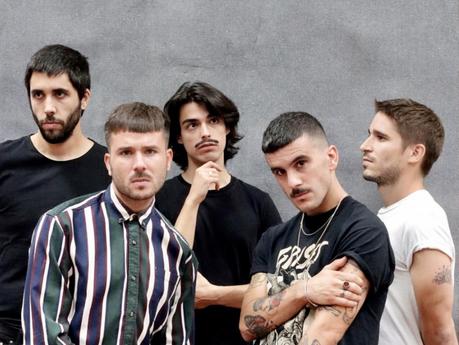 La road movie de Los Flamingos: ‘Salto al vacío’