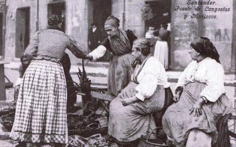 Santander 1921:la Pescadería, en plena calle, parecía un aduar africano…