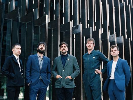 Medusa Box: la exploración de la no existencia y el abandono del ser humano